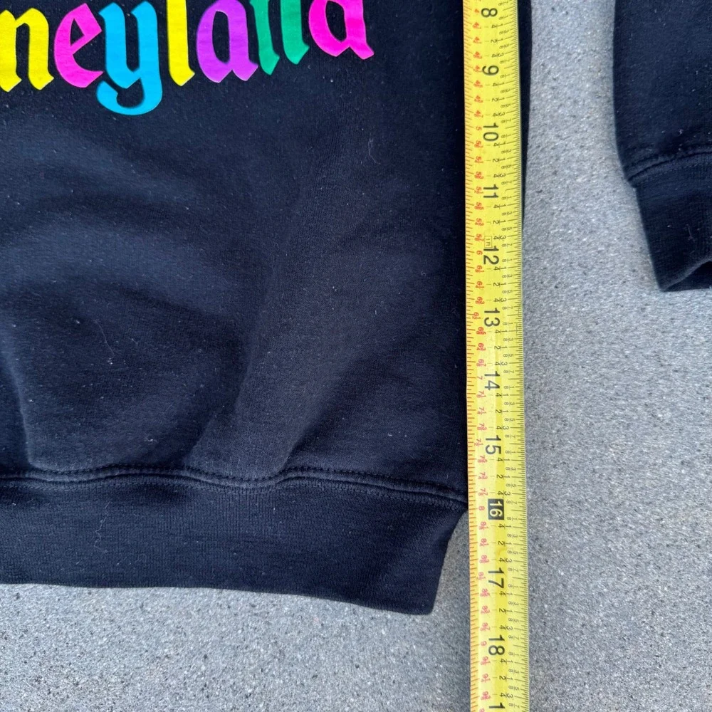 Disney Parks Disneyland Kids XS 4 Black Neon Castle Logo Crewneck Sweatshirt